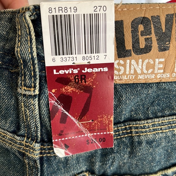 Boys Size 6 Levi’s shorts NEW - Picture 3 of 3